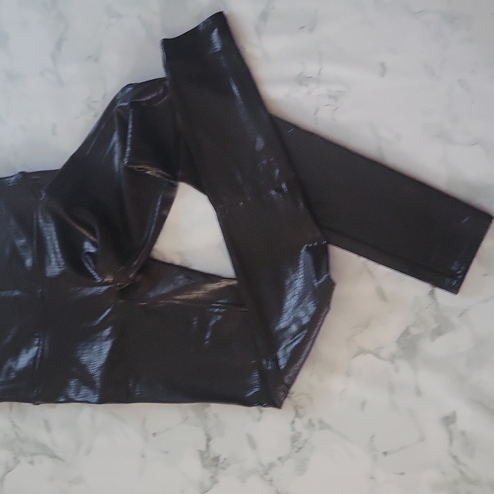 Spanx faux leather Full Length leggings - Picture 4 of 9